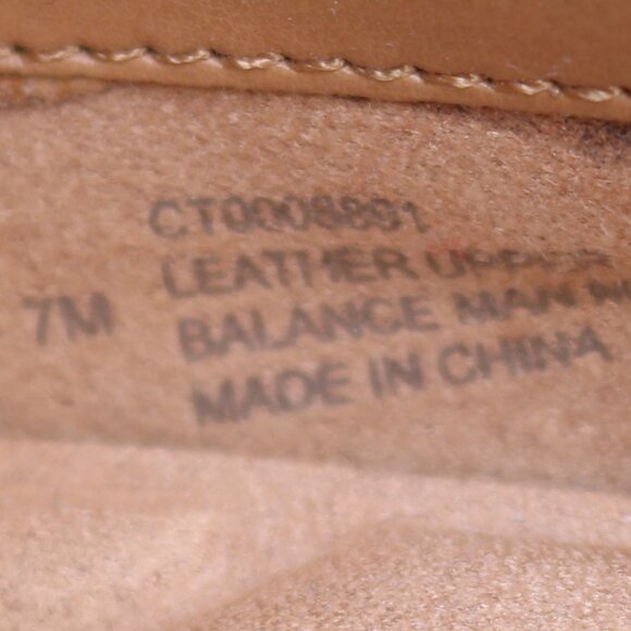 Comfortiva Black Stamped Leather & Suede Memory Foam Mary Jane Heels Sz 7 - Picture 9 of 10